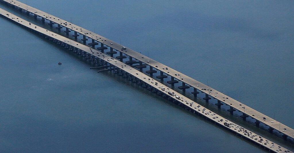 The Howard Frankland Bridge Expansion – No Small Task - Sims Crane