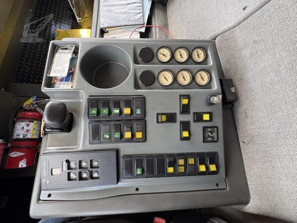 2005 GROVE GMK7550